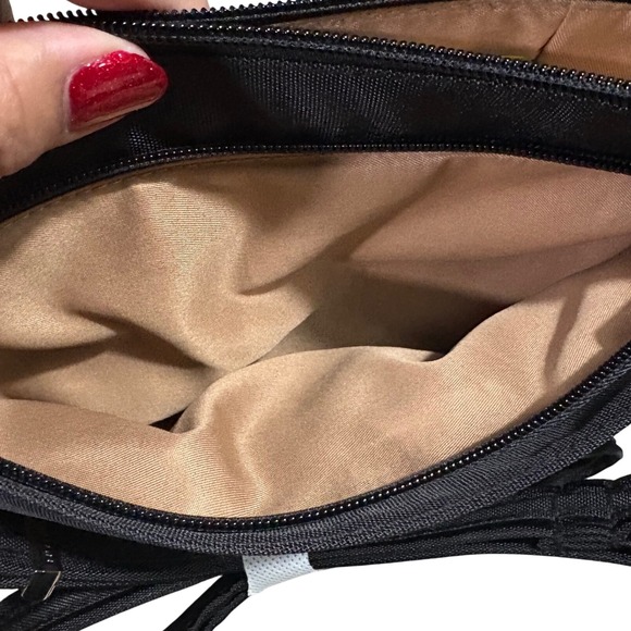 Travelon Anti Theft Crossbody Bag Black RFID Blocking Adjustable‎ Strap - Picture 4 of 7